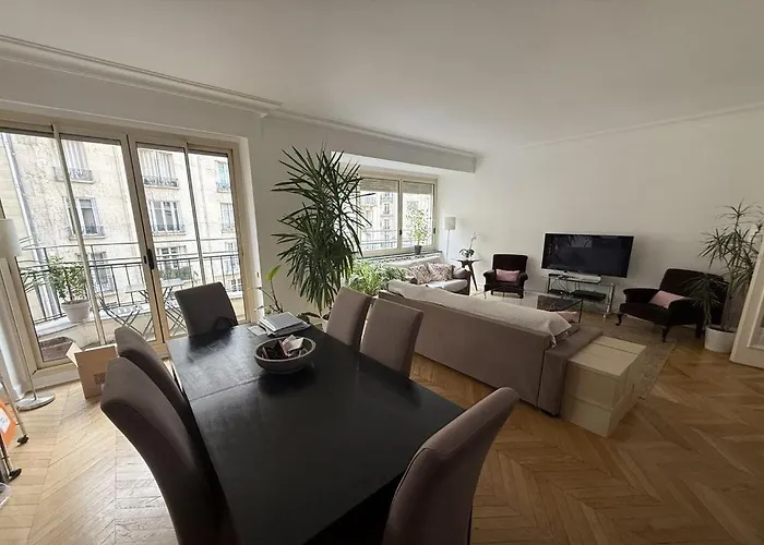 Appartement 8 Pers, Tour Eiffel, Paris 16